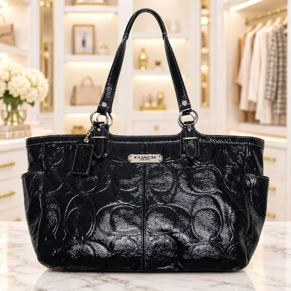 COACH Black Signature Classic Patent Leather Embossed Logo handbag/tote bag